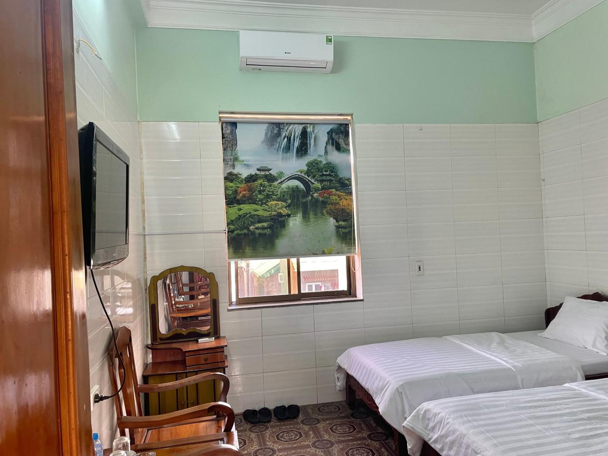 Bach Dai Dung Hotel Ha Tinh Bagian luar foto